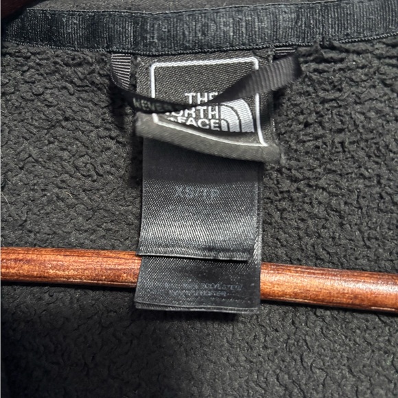 North Face Jacket - Picture 7 of 9